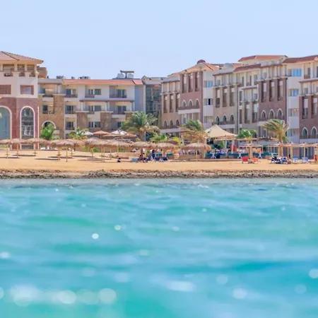Royal Beach G 05